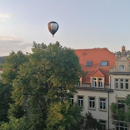 Apartamento Wohlfühlen / Parkplatz / bis 4 Personen / Küche Dresde Exterior foto